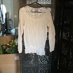 Trendy gauze top